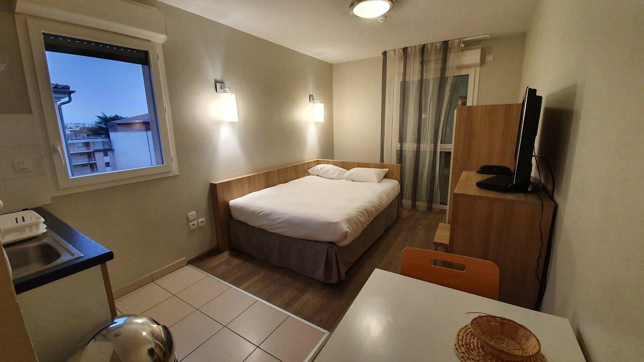 Lagrange Aparthotel Toulouse Saint-Michel Exterior foto